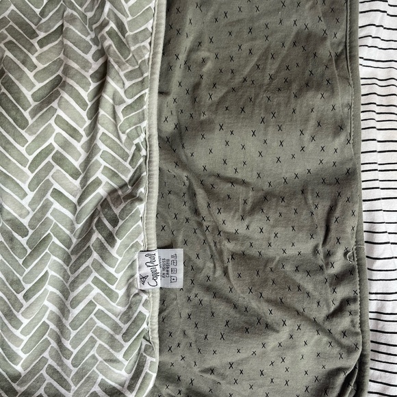 Copper Pearl Burp Cloths - Picture 2 of 4